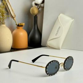 Picture of Valentino Sunglasses _SKUfw54039445fw